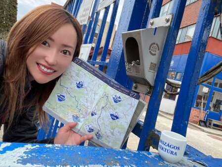 Kéktúrázva szeretett bele az országba a japán lány