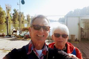 „Soha semmihez nincs késő” – vallja a nyugdíjas házaspár, akik végigjárták a Kékkört