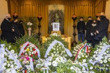 Végső nyugalomra helyezték Thuróczy Lajost